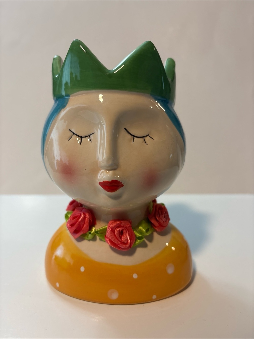 Ceramic lady 5.5” head Bust Vase Woman with Rose Flower Necklace New